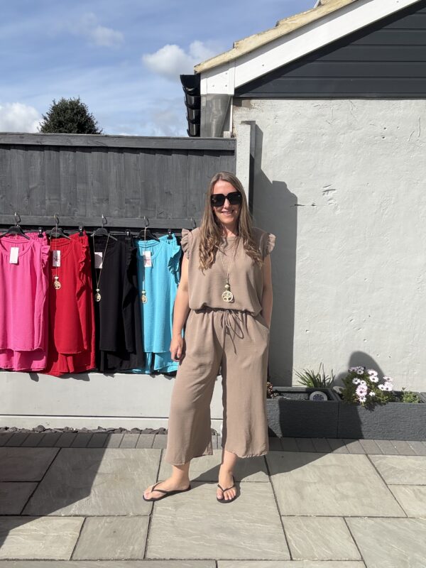 Capri two piece set - Image 3