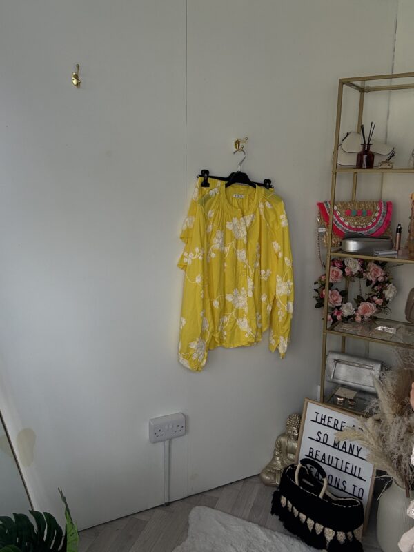Lottie embroidered set - Image 7