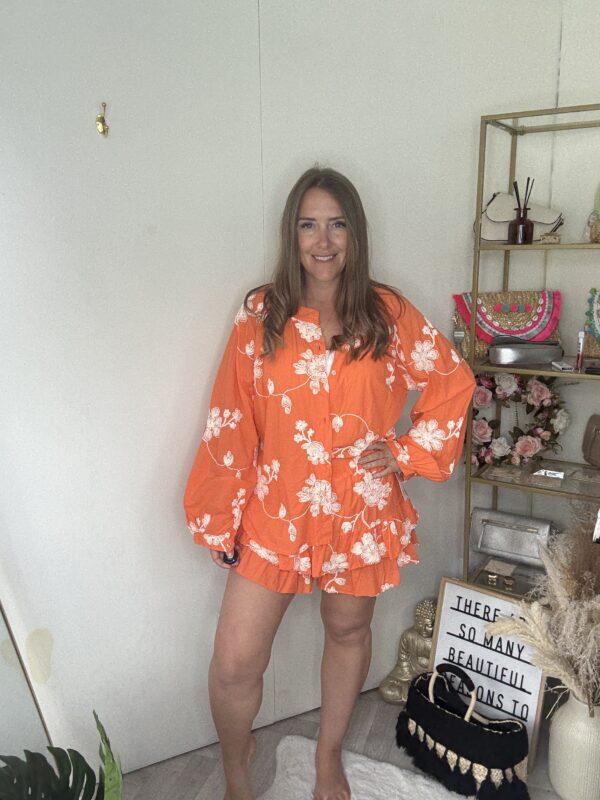 Lottie embroidered set - Image 13